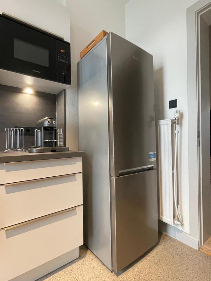 Schoene Grosse 4 Zimmer-Altbauwohnung Kiel Eksteriør billede